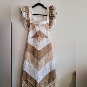 Sofie The Label Chic Tan and White Chevron Dress. Size M